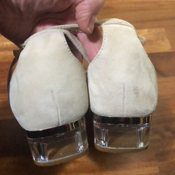 Nude beige leather block sandals. - Picture 10 of 11